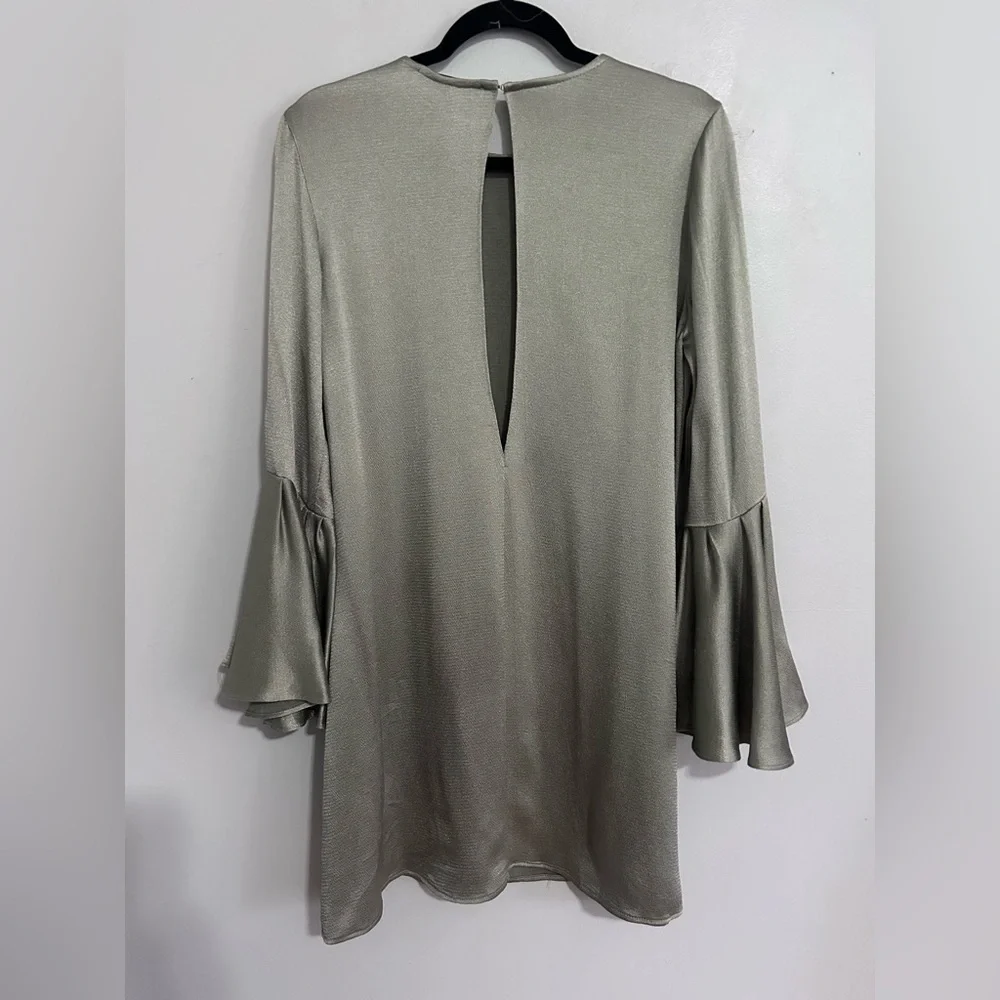 Alexis Pewter Textured Bell Sleeve Mini Dress Size Small Formal Cocktail Party